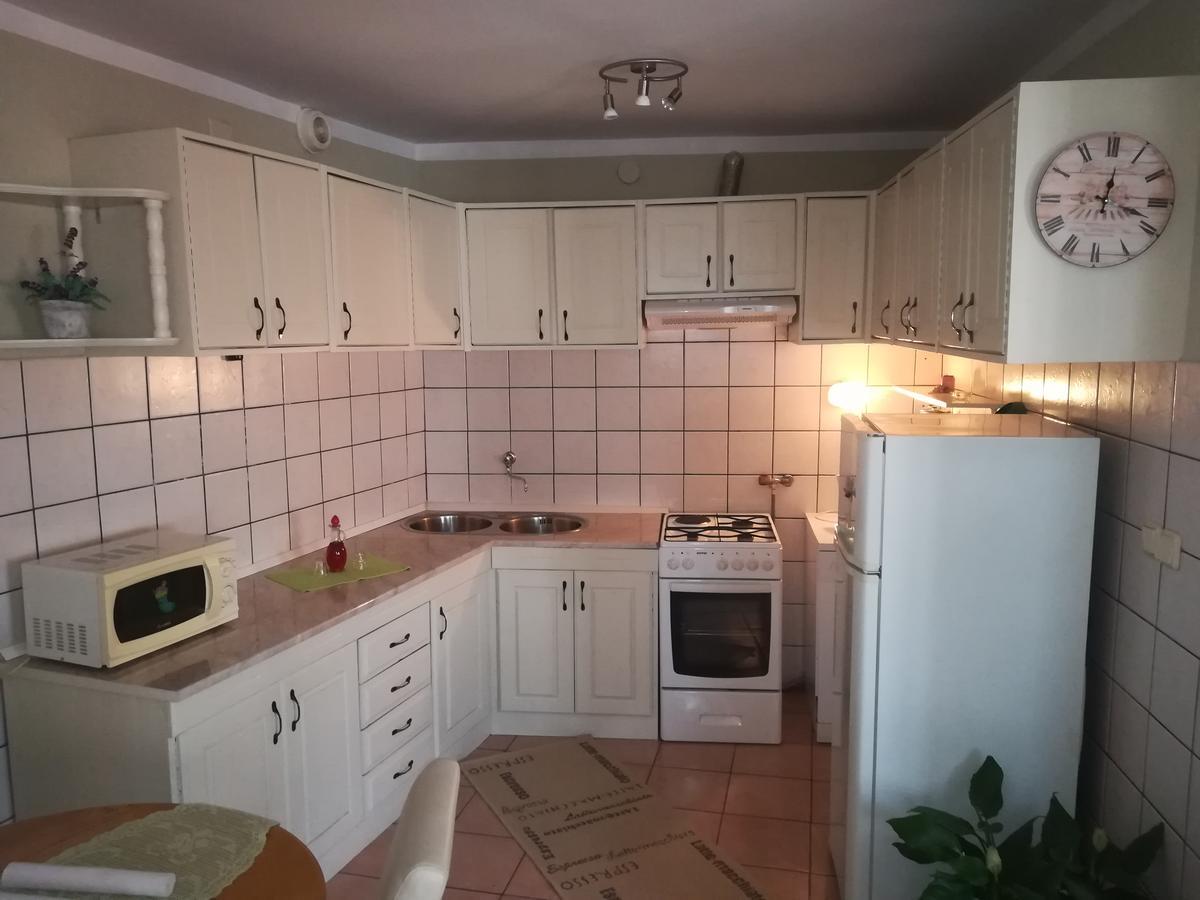 Apartment Ines 노비비노돌스키 외부 사진